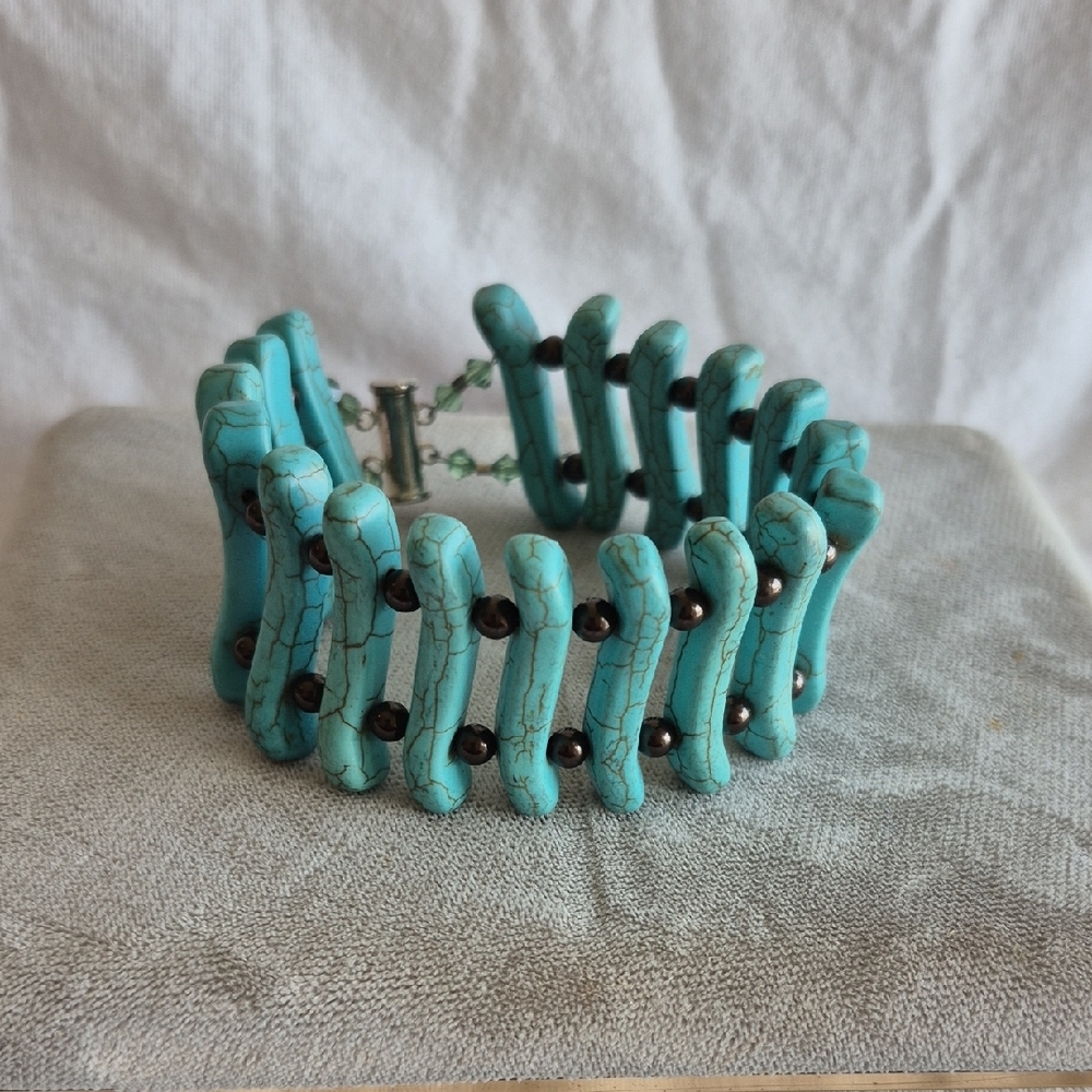 Turquoise Beaded Bracelet